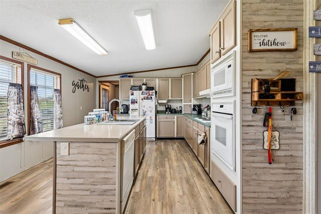2186 County Road 1232 Road, Tuttle, OK 73089