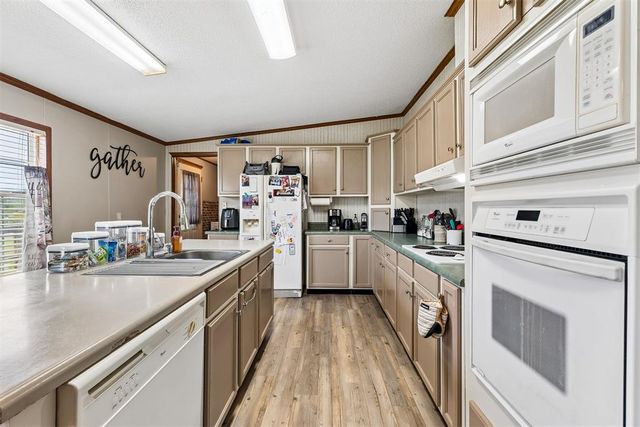 2186 County Road 1232 Road, Tuttle, OK 73089