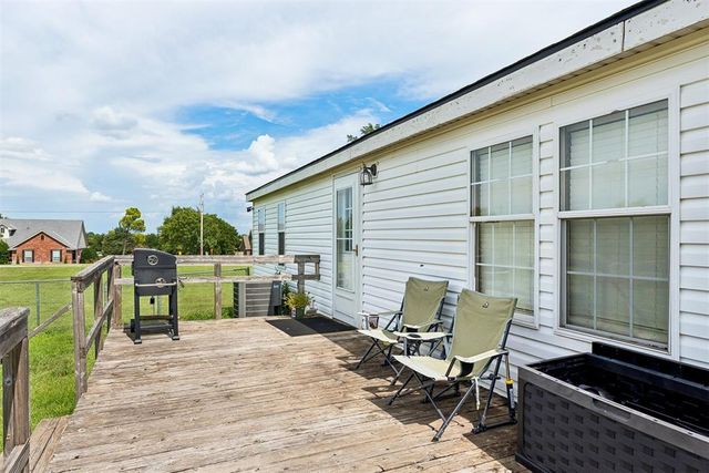 2186 County Road 1232 Road, Tuttle, OK 73089