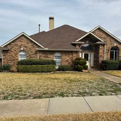 1307 Ponderosa Pine Lane, Carrollton, TX 75007