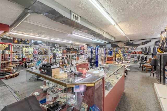 1000 E Pittsburgh Mckeesport Blvd, N Versailles, PA 15137