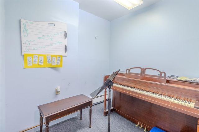 1000 E Pittsburgh Mckeesport Blvd, N Versailles, PA 15137