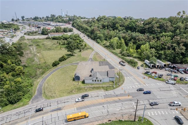 1000 E Pittsburgh Mckeesport Blvd, N Versailles, PA 15137