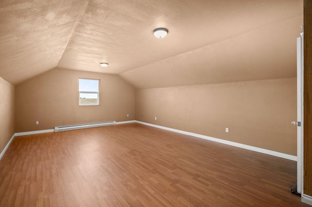 10311 E Peone Landing Ln, Mead, WA 99021