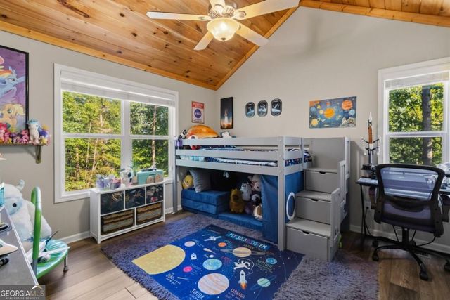 20 Foxhound Court, Ellijay, GA 30540