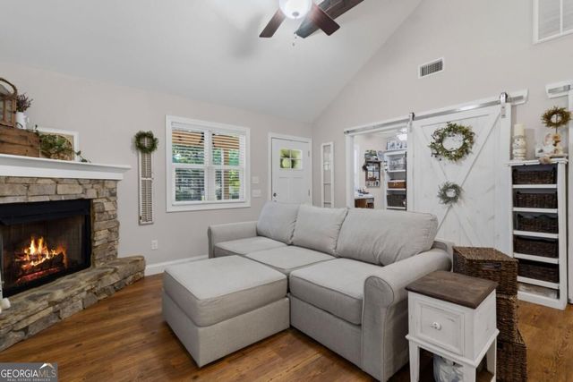 20 Foxhound Court, Ellijay, GA 30540