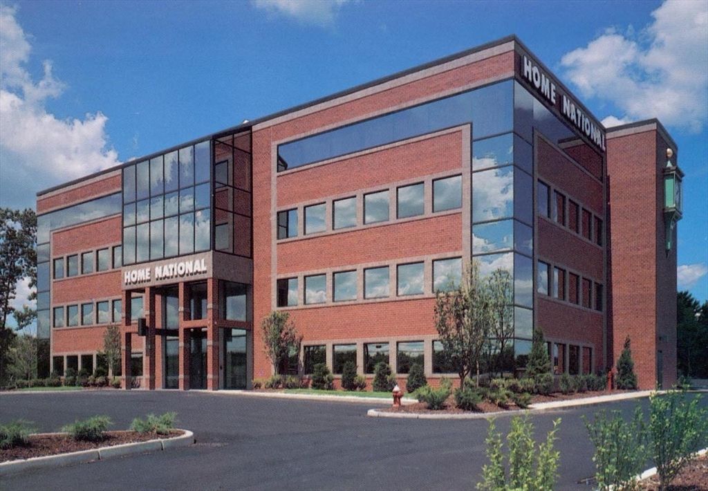 100 Medway Rd 204, Milford, MA 01757