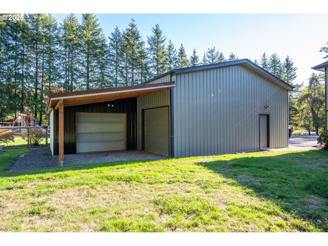 724 OSTRANDER Rd, Kelso, WA 98626