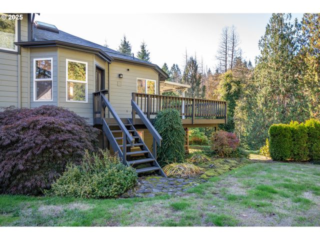 724 OSTRANDER Rd, Kelso, WA 98626