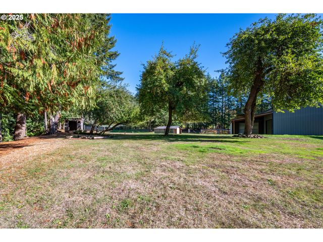 724 OSTRANDER Rd, Kelso, WA 98626