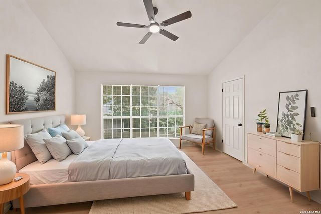 333 SUNROSE LN, Cibolo, TX 78108