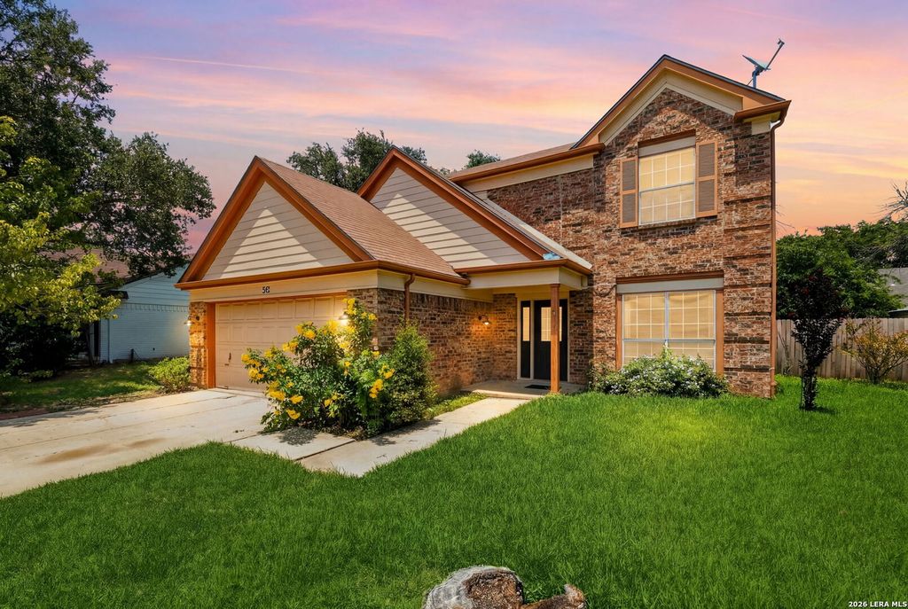 333 SUNROSE LN, Cibolo, TX 78108