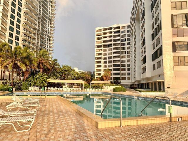 3505 S Ocean Dr 1510, Hollywood, FL 33019