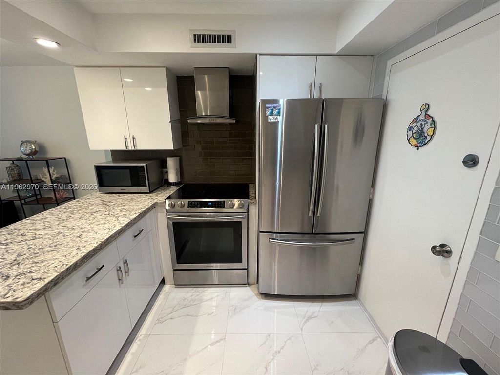 3505 S Ocean Dr 1510, Hollywood, FL 33019