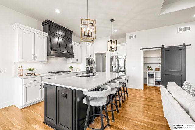 21754 I Street, Elkhorn, NE 68022