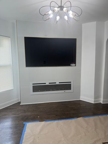 7326 S Woodlawn Avenue 1, Chicago, IL 60619