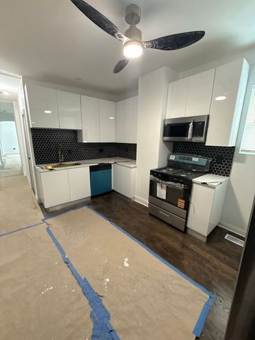 7326 S Woodlawn Avenue 1, Chicago, IL 60619