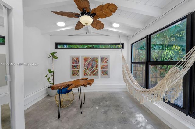 5981 NE 6th Ave, Miami, FL 33137