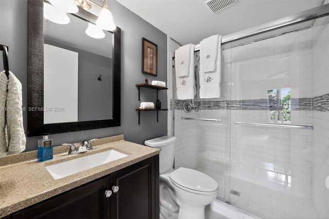 1013 Green Pine Blvd D1, West Palm Beach, FL 33409