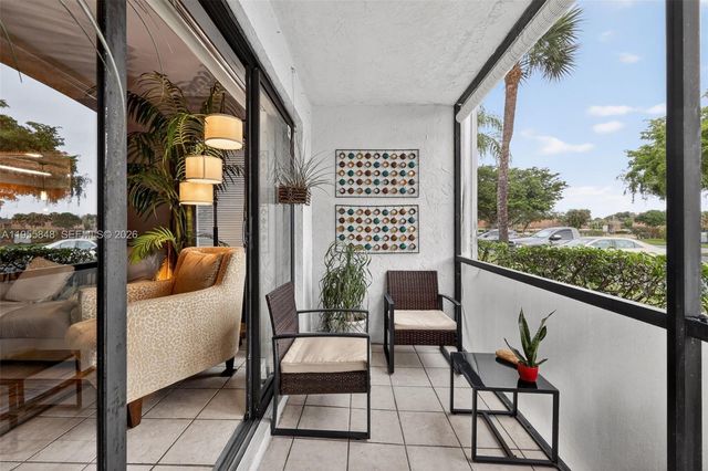 1013 Green Pine Blvd D1, West Palm Beach, FL 33409