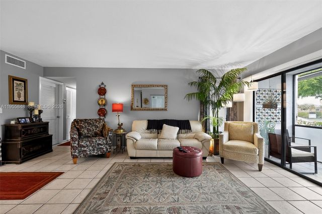 1013 Green Pine Blvd D1, West Palm Beach, FL 33409