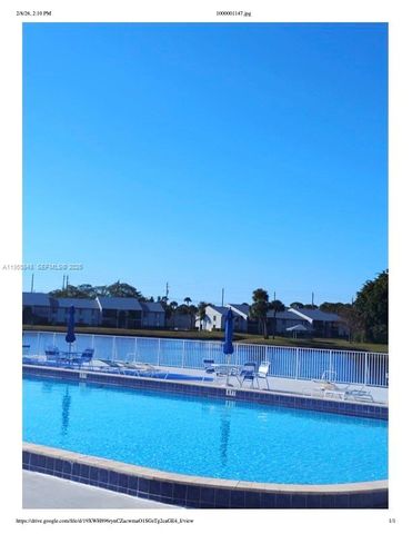 1013 Green Pine Blvd D1, West Palm Beach, FL 33409