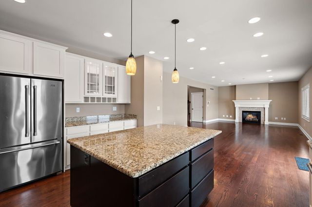 10057 New Devon Street, Munster, IN 46321