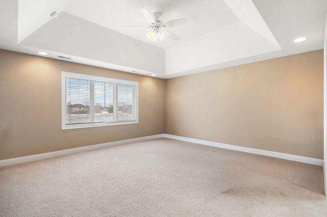 10057 New Devon Street, Munster, IN 46321