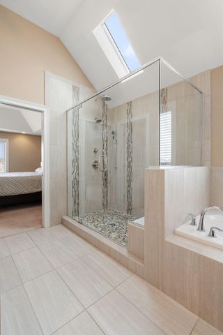 10057 New Devon Street, Munster, IN 46321