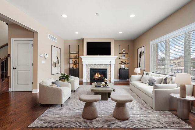 10057 New Devon Street, Munster, IN 46321