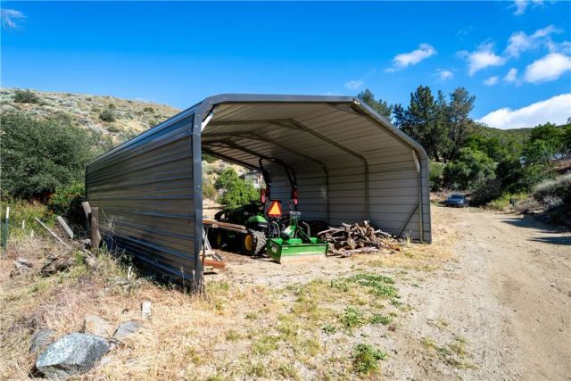 40002 97th West, Leona Valley, CA 93551