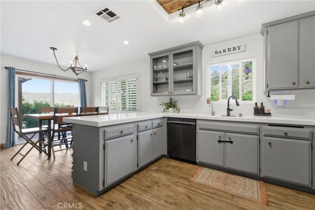 40002 97th West, Leona Valley, CA 93551