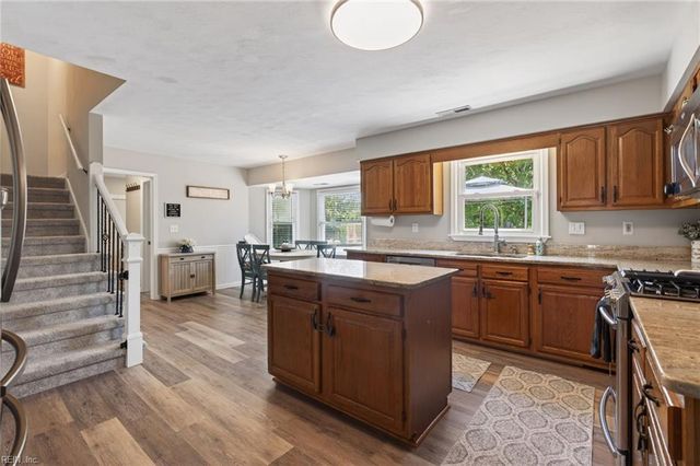 1520 Picasso CT, Virginia Beach, VA 23456