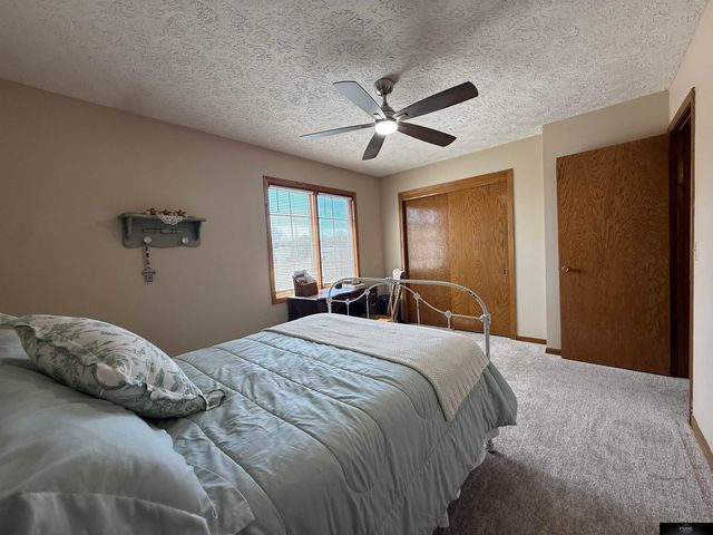 2904 Londonshire Court, Lincoln, NE 68516