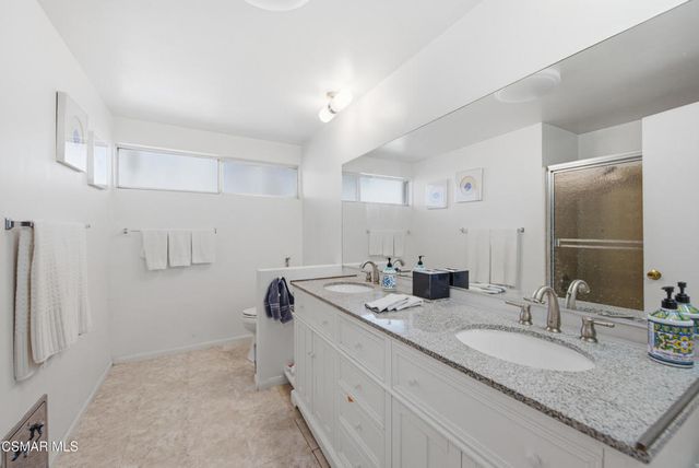 6727 Shoup Avenue, West Hills, CA 91307
