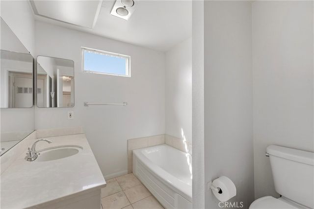 3685 Vista Campana N 68, Oceanside, CA 92057