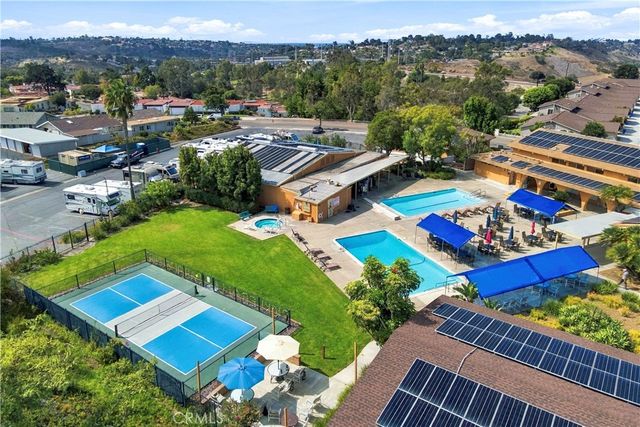 3685 Vista Campana N 68, Oceanside, CA 92057