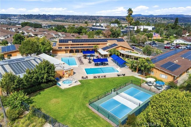 3685 Vista Campana N 68, Oceanside, CA 92057