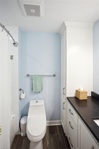 28 Sandie Point LN, Portsmouth, VA 23701