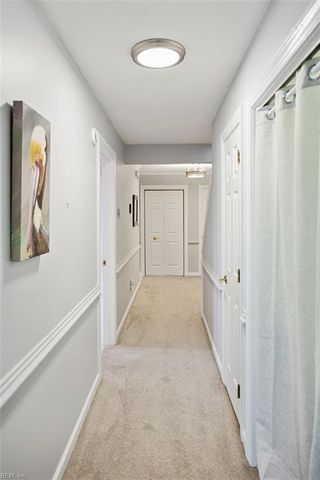 28 Sandie Point LN, Portsmouth, VA 23701