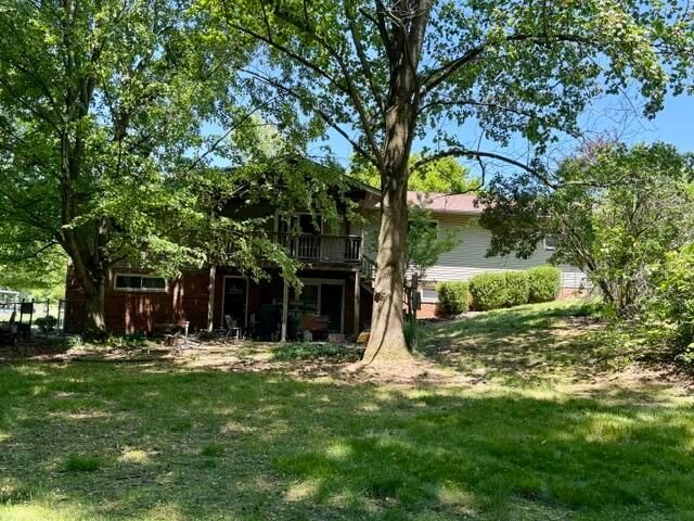 1280 Howell Drive, Newark, OH 43055