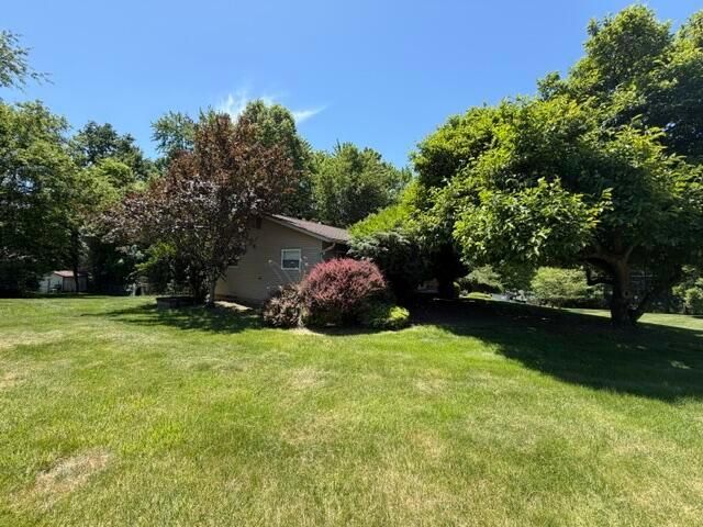 1280 Howell Drive, Newark, OH 43055