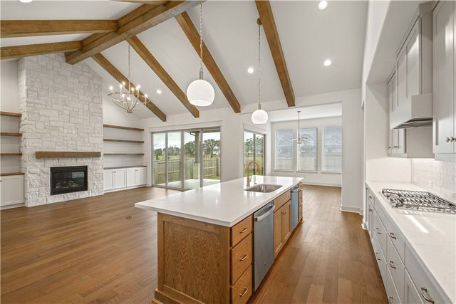 4031 Pacific Crest Way, Bryan, TX 77802