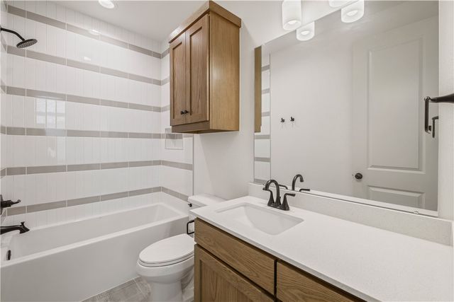 4031 Pacific Crest Way, Bryan, TX 77802