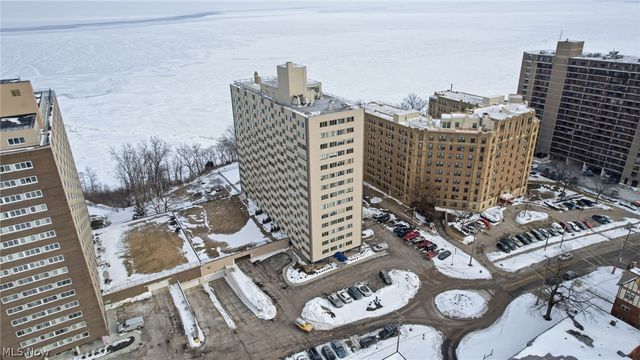 12520 Edgewater Drive 1507, Lakewood, OH 44107