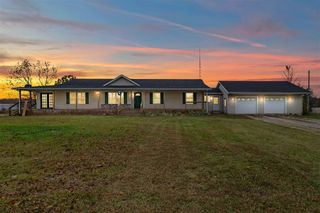 7534 Robins Road, Hillsdale, MI 49242