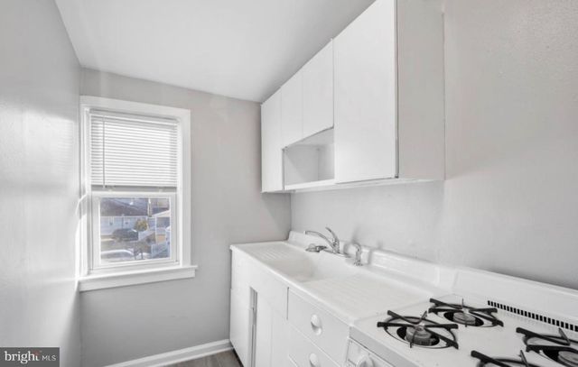 124 STILES AVE, Maple Shade, NJ 08052