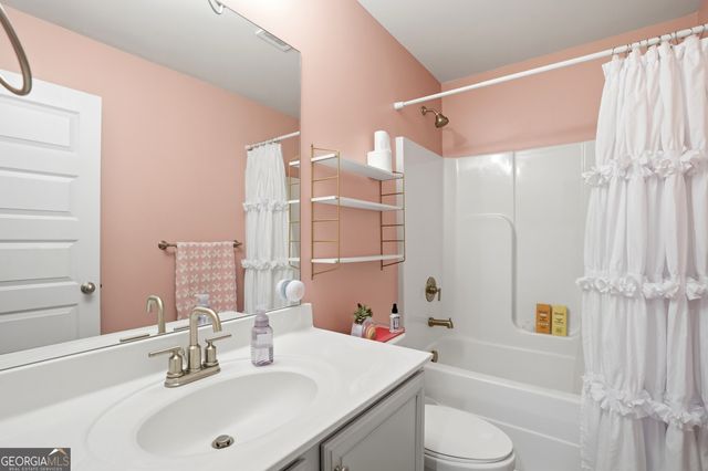 2715 Ridge Manor Drive, Dacula, GA 30019