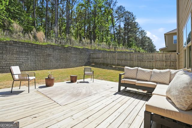 2715 Ridge Manor Drive, Dacula, GA 30019