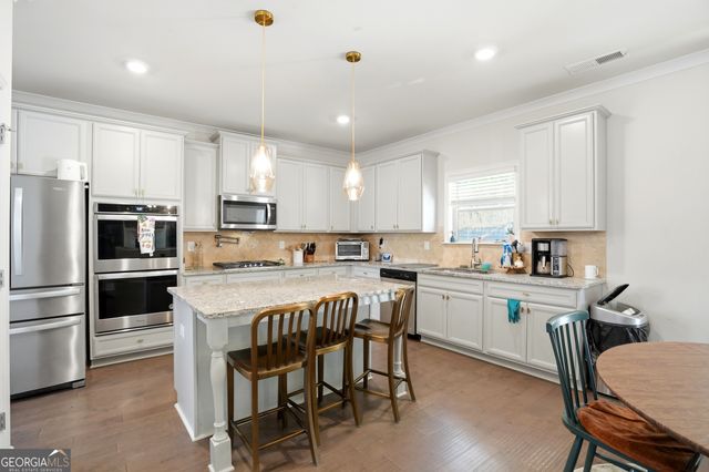 2715 Ridge Manor Drive, Dacula, GA 30019